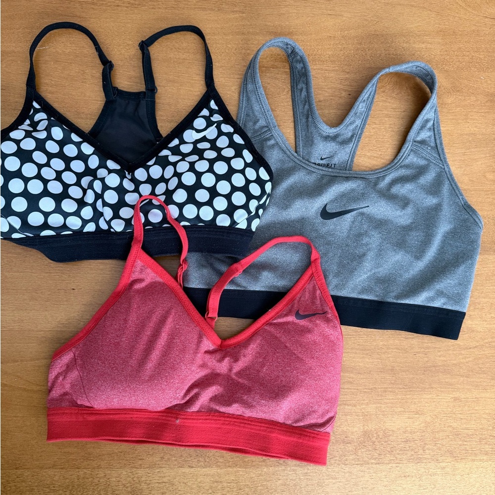 Women's Small Nike Sports Bra Set - Red, Black, Gray